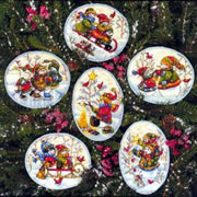 DIMENSIONS / 08828  Playful Snowmen Ornaments